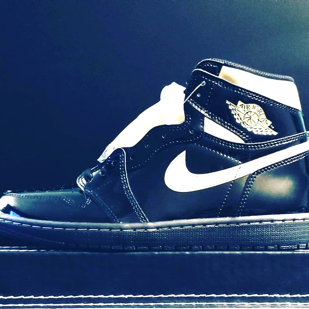 Jordan 1 Retro High Black Metallic Gold (2020) siz